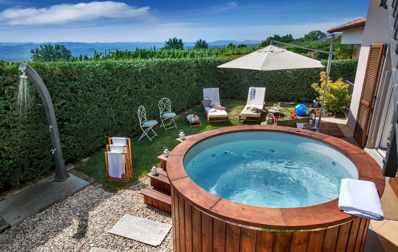 Roncaglia Suite Monticello d'Alba Exterior photo